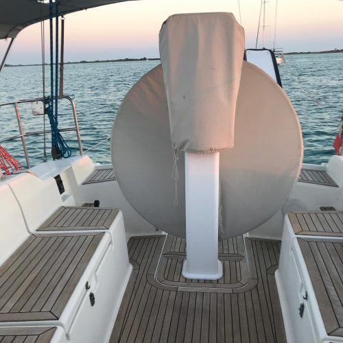 noleggio yacht a vela galippoli porto cesareo