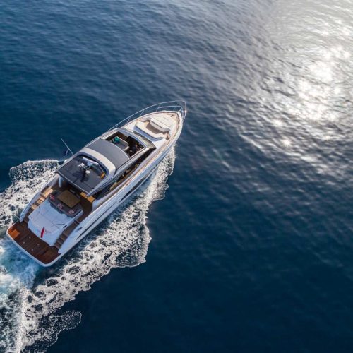salento-sunshine-princess-v65-noleggio-yacht-santa-maria-di-leuca (12)