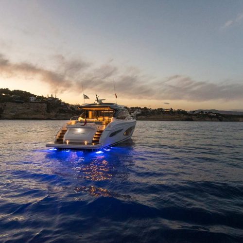 salento-sunshine-princess-v65-noleggio-yacht-santa-maria-di-leuca (17)